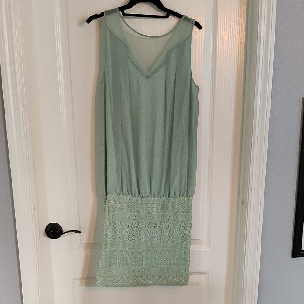 J. Peterman Mint Green Midi Dress